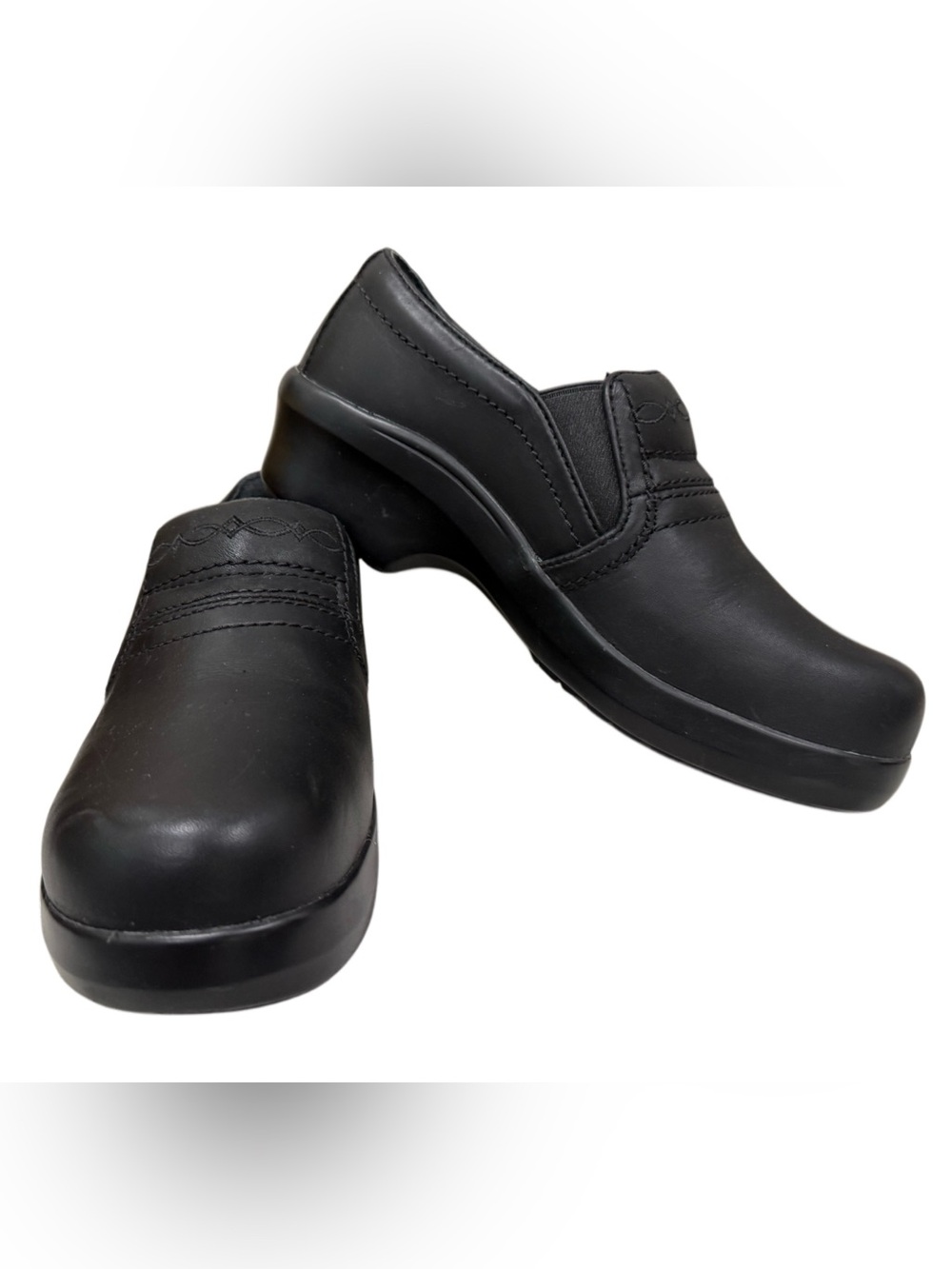 Ariat Women’s Black Leather Slip On Safety Clog Composite Toe Slip Resistant 8.5